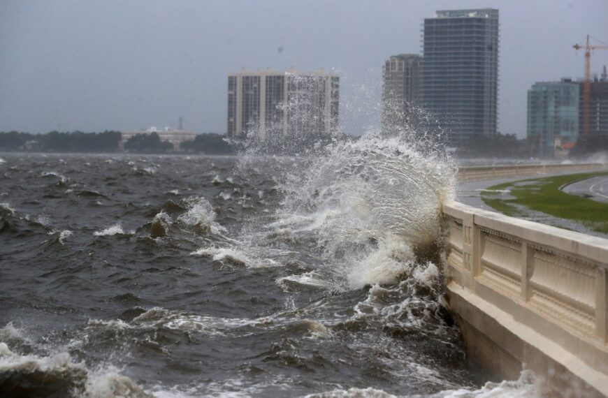 Huracán “Debby” toca tierra en Estados Unidos; llega a Florida