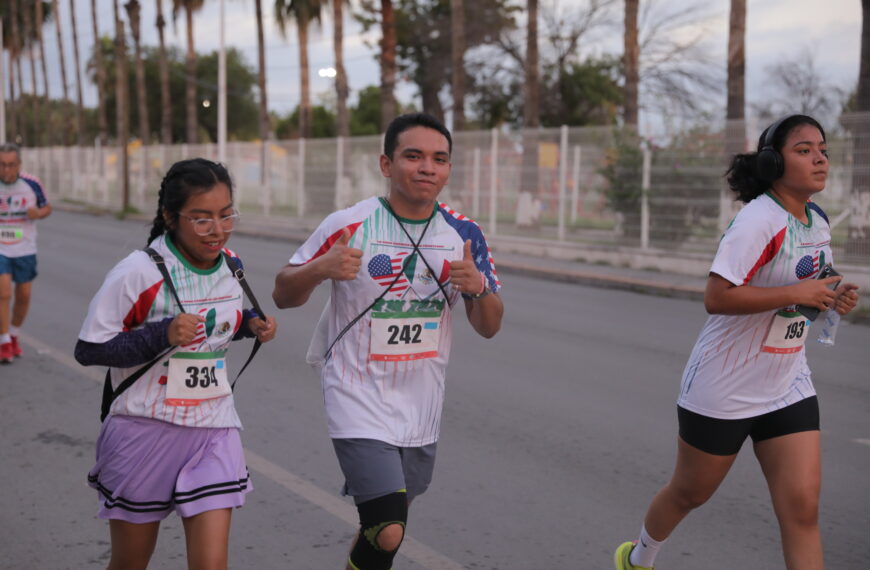 Participan más de 500 corredores en la maratón binacional 21k Dos Laredos La carrera de las fronteras