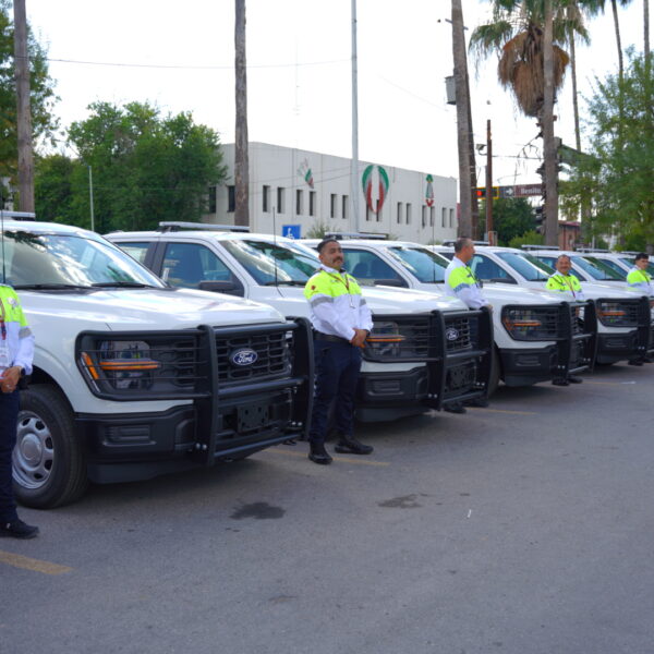 Fortalece Carmen Lilia Canturosas seguridad vial con entrega…