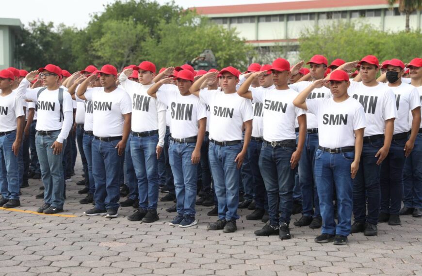 Invita gobierno municipal a conscriptos 2006 y remisos a tramitar la cartilla militar