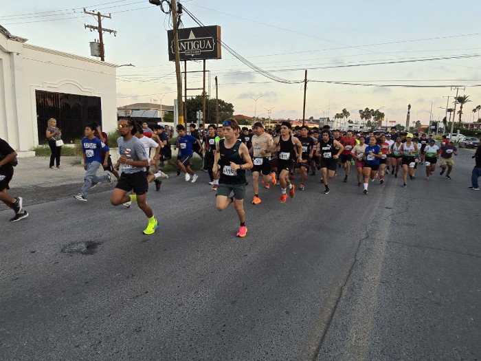 Celebra el Cobat 01 su 36 aniversario, con carrera deportiva de 750 corredores