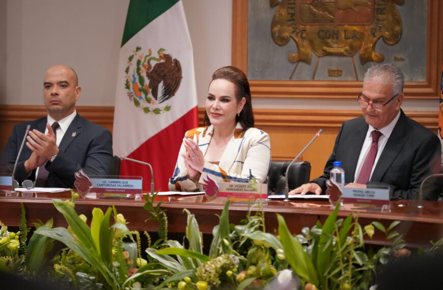 Trabajan institutos municipales cercanos a la gente en la administración municipal