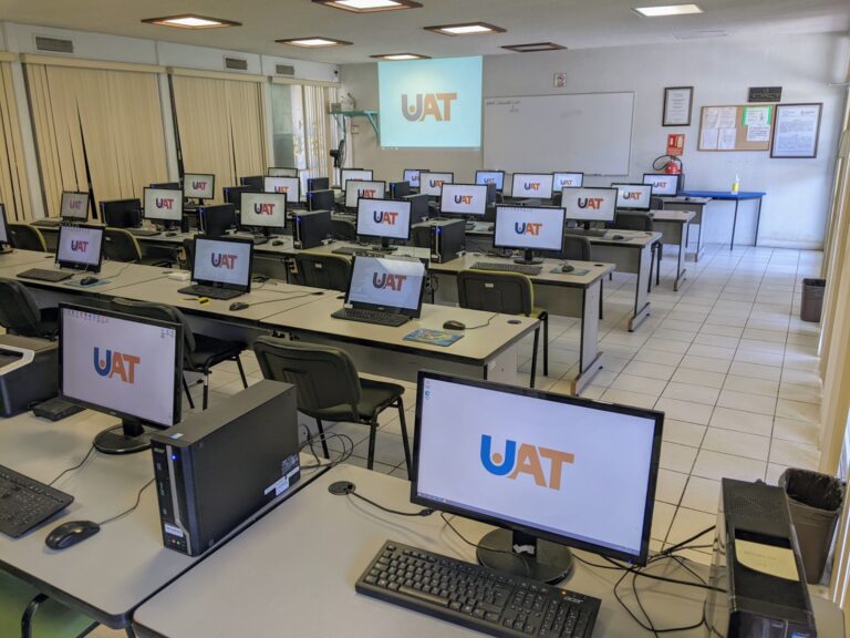 La UAT y Microsoft plantean un proyecto de inteligencia artificial enfocado en educación