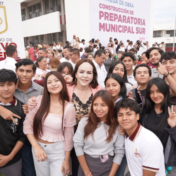 Entrega alcaldesa la primera preparatoria autosostenible de Tamaulipas