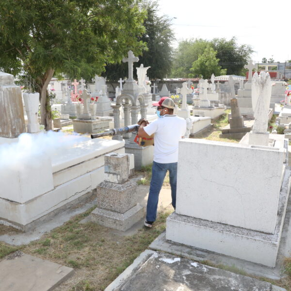 Reporta gobierno municipal panteones limpios y fumigados para…