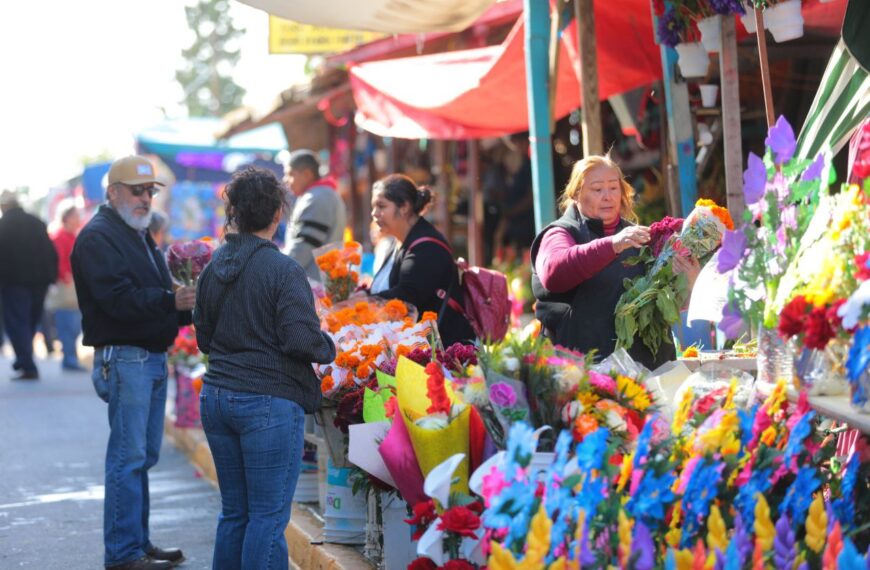 Gobierno municipal otorgará permisos para venta de artículos de próximas festividades