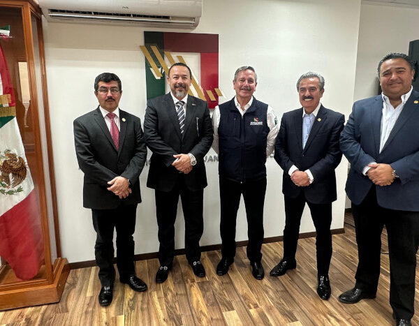Rector de la UAT sostiene acuerdos con Agencia Nacional de Aduanas de México