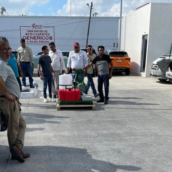 Fumiga contra el dengue brigada conjunta de Bienestar…