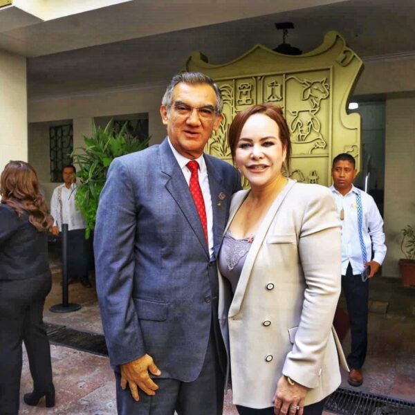 Refrenda Américo compromiso con la transformación de Nuevo Laredo y los 43 municipios tamaulipecos