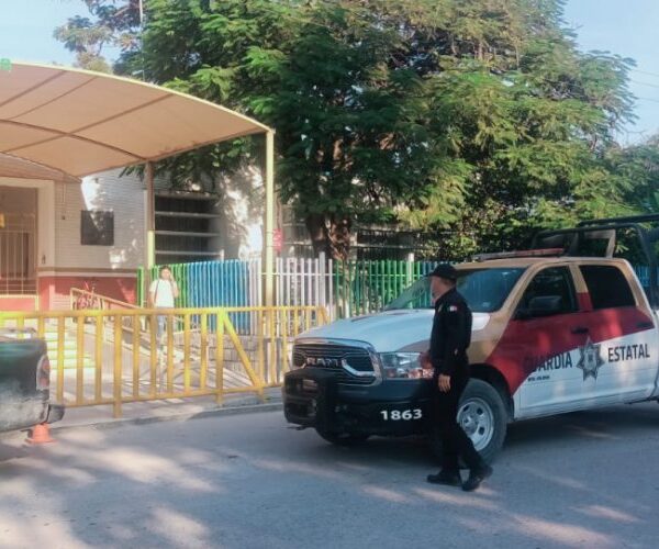 Realiza Guardia Estatal recorridos de seguridad en planteles de todos niveles