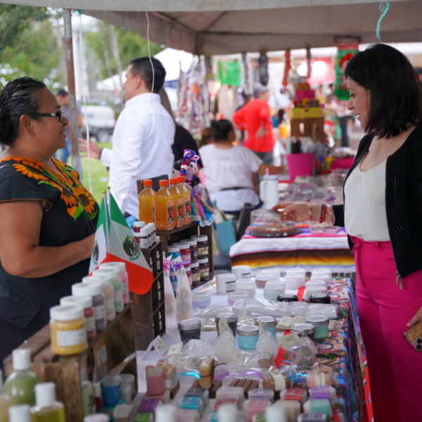 Gobierno municipal impulsa a emprendedores locales con el…