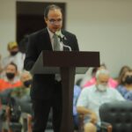 Ratifica Cabildo a Manuel Ceballos Martínez como…