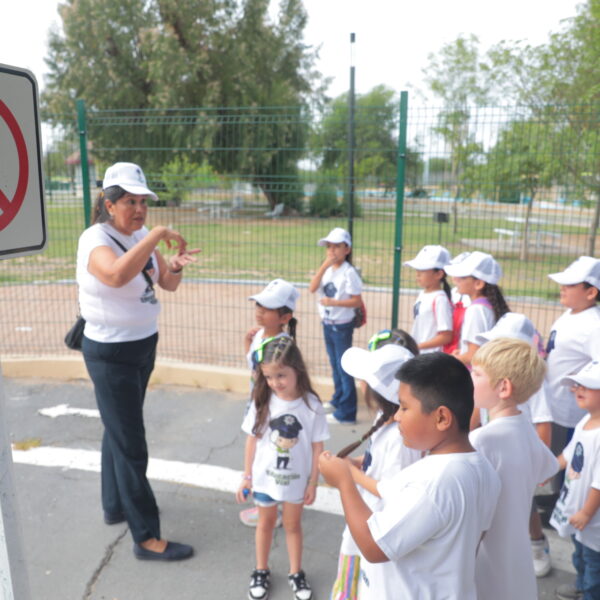 Promueve Dirección de Tránsito y Vialidad  clases de educación y cultura vial para estudiantes y empresas