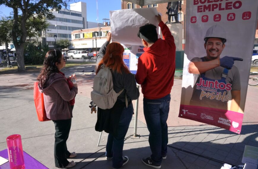 Realizan con éxito la sexta edición de Empleo en tu colonia en la plaza Hidalgo
