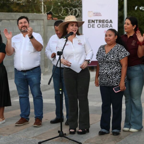 Entrega alcaldesa más de 49 millones de pesos en obra pública al poniente de Nuevo Laredo