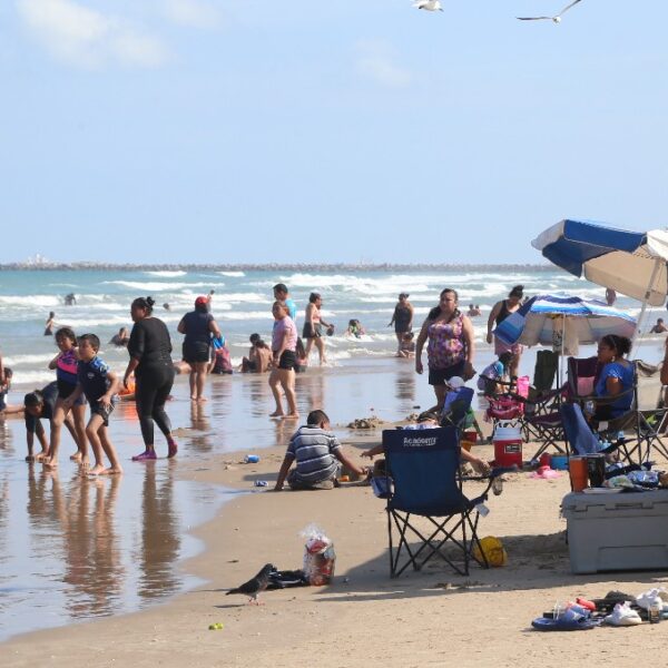 Playa Miramar recibe primeros usuarios de la autopista Tam-Bajío
