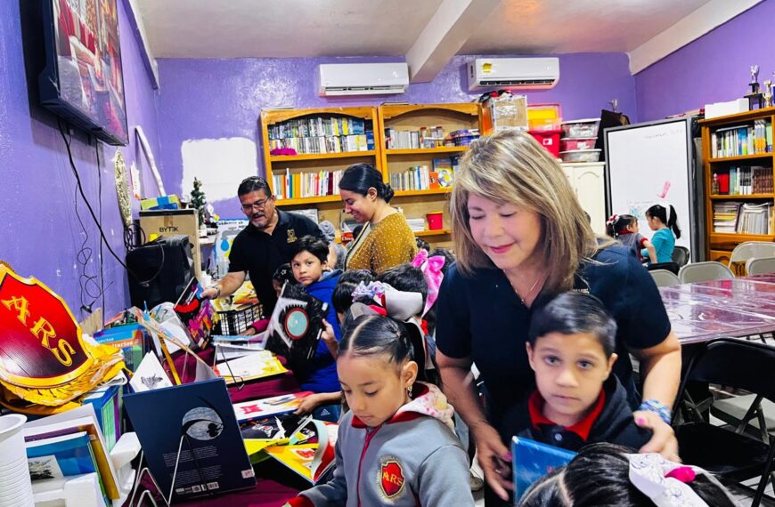 El gobierno municipal lleva cultura a las escuelas a través de la Biblioteca Itinerante