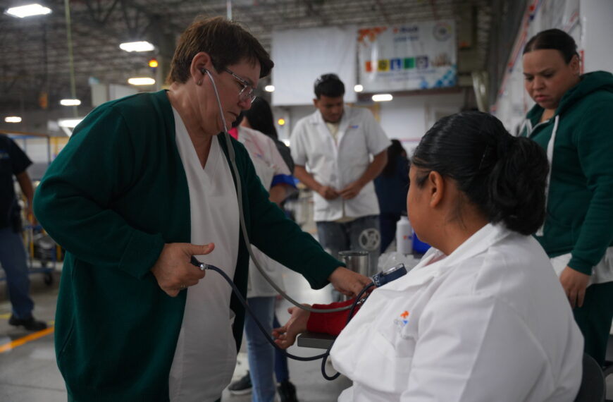 Lleva el gobierno municipal brigada de servicios públicos a la maquiladora Tricon