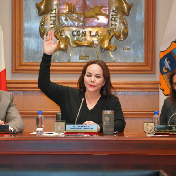 Aprueba cabildo recarpeteo asfáltico en la calle Perú con recursos federales