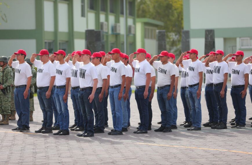 Exhortan a jóvenes a recoger cartilla militar, de no hacerlo serán reenviadas a Reynosa