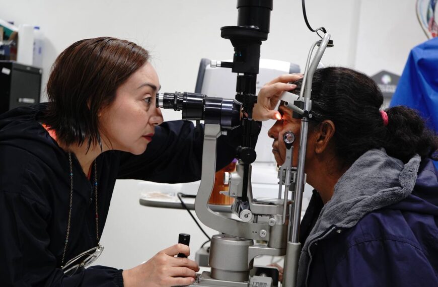 DIF Nuevo Laredo transforma vidas con campaña de cirugías de cataratas