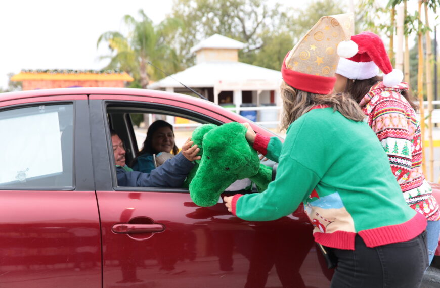 Responde ciudadanía al llamado del “Juguetón 2024” y acude a donar al zoológico