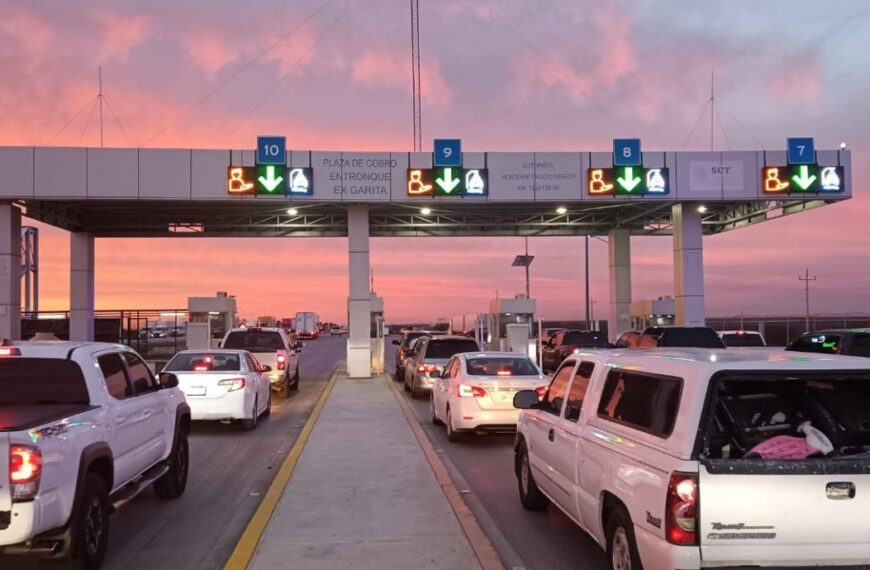 Aplican en carretera La Gloria-San Fernando cobro anticipado para agilizar flujo de paisanos