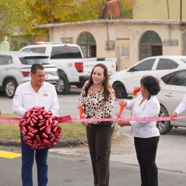 Transforma el gobierno municipal la vialidades en la colonia La Concordia