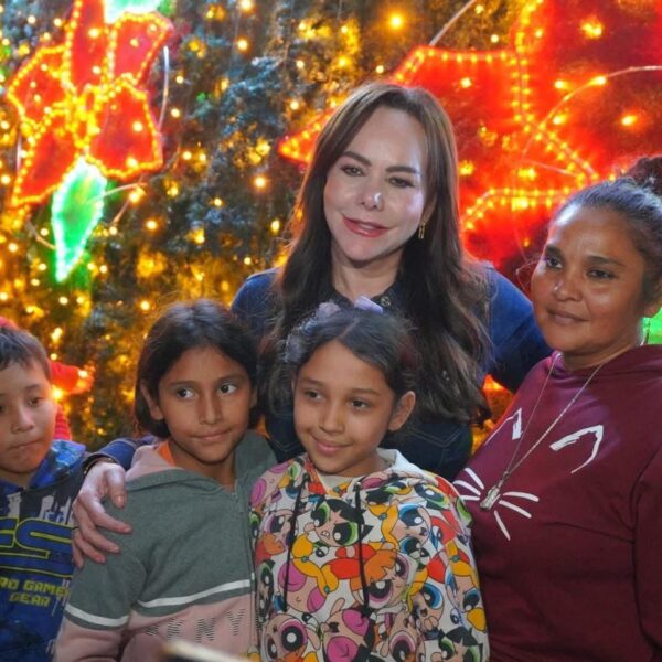 Invita gobierno de Nuevo Laredo a partir la Mega Rosca de Reyes Magos en el Viveros Mágico