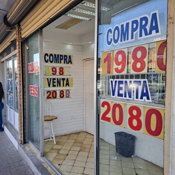 Se cotiza dólar a 20.80 pesos a la venta en el arranque del año nuevo 2025