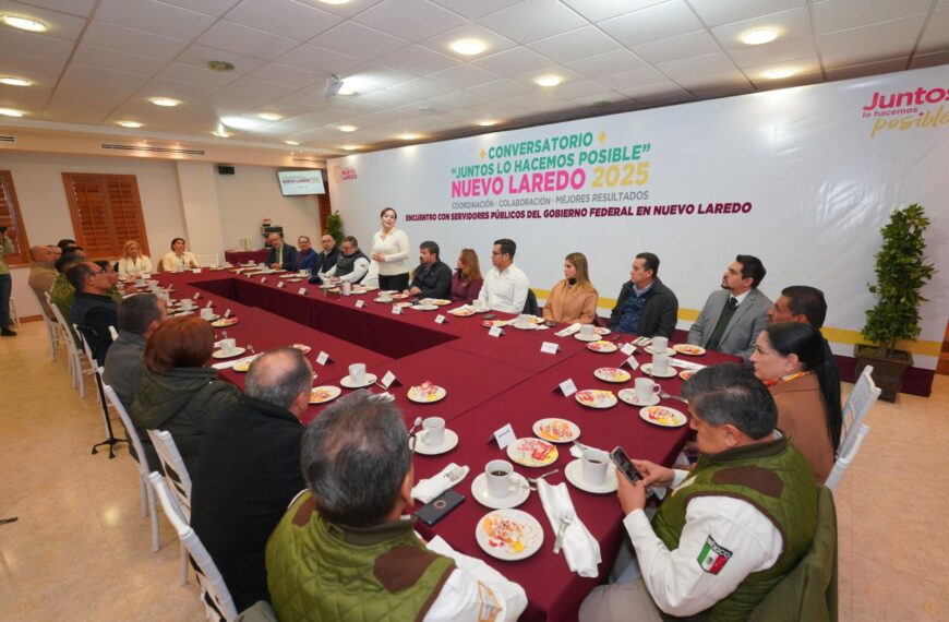 Refrendan Carmen Lilia Canturosas funcionarios federales compromiso con bienestar de los neolaredenses