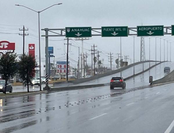Advierten riesgo de hielo en puentes elevados por…