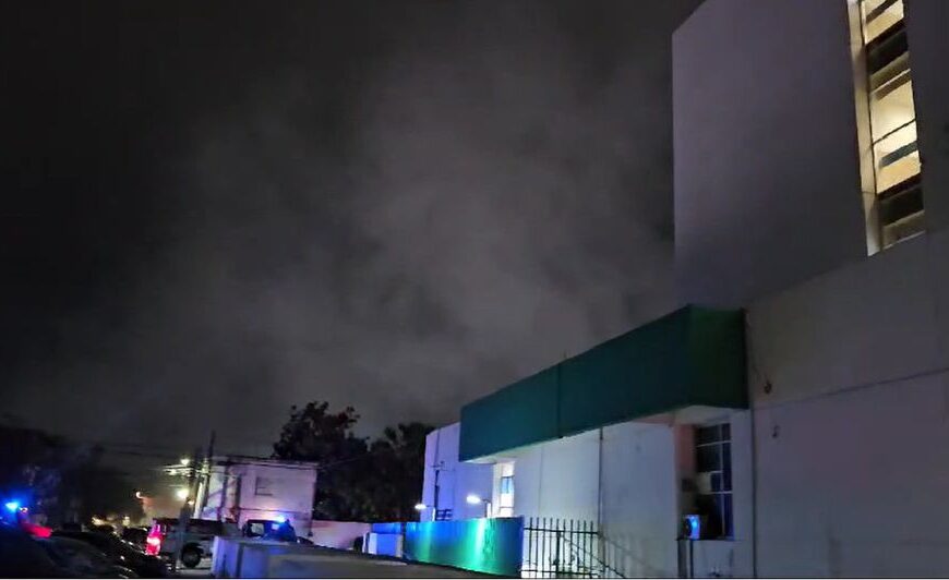 Trasladan a más de un centenar de pacientes tras un incendio en hospital del IMSS en Matamoros, Tamaulipas
