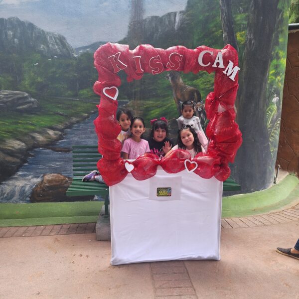 Anuncia Zoo de Nuevo Laredo Amorosas Actividades para este próximo 14 de febrero