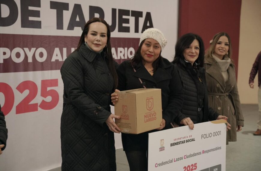 Encabeza Carmen Lilia entrega de apoyo alimentario a más de 2,000 familias de Nuevo Laredo
