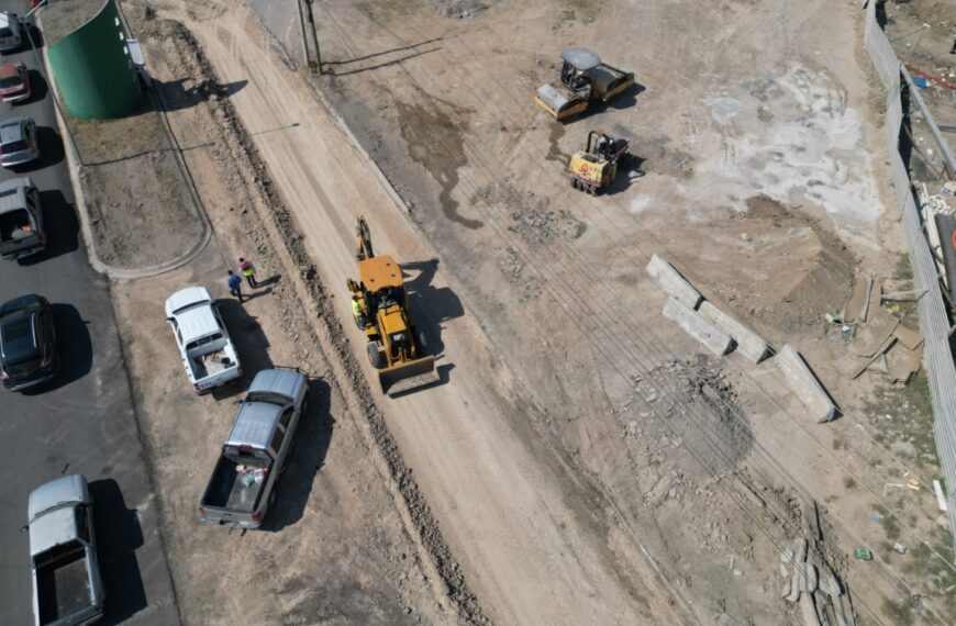 Arrancan la pavimentación con carpeta asfáltica del segundo tramo del Bulevar Rea
