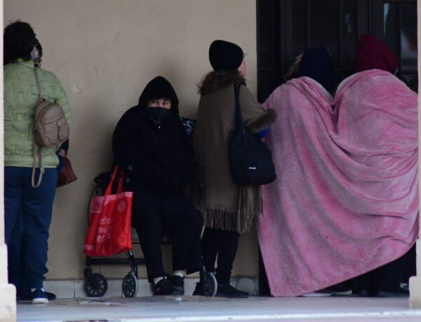 Exhorta Salud estatal a la población a protegerse ante las bajas temperaturas