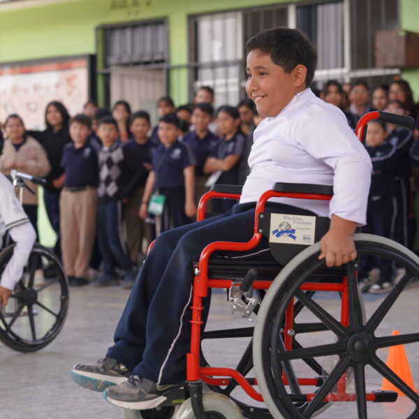 Vinculación Social lleva varias actividades a primarias a crear conciencia sobre discapacidad