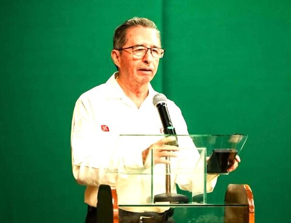 Inicia la SET una campaña para aumentar ingreso de estudiantes a nivel medio superior