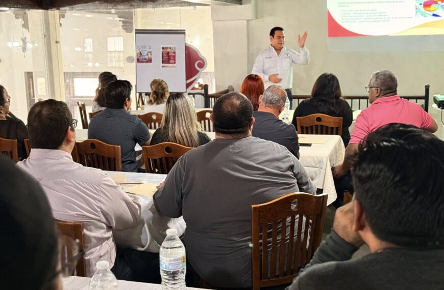 Emprendedores de Nuevo Laredo se capacitan en administración y finanzas