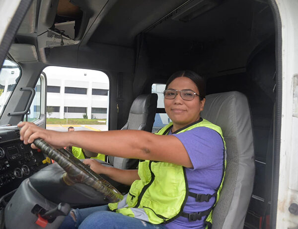 Anuncia apertura de Curso de Operadores de Tractocamión la Universidad Tecnológica