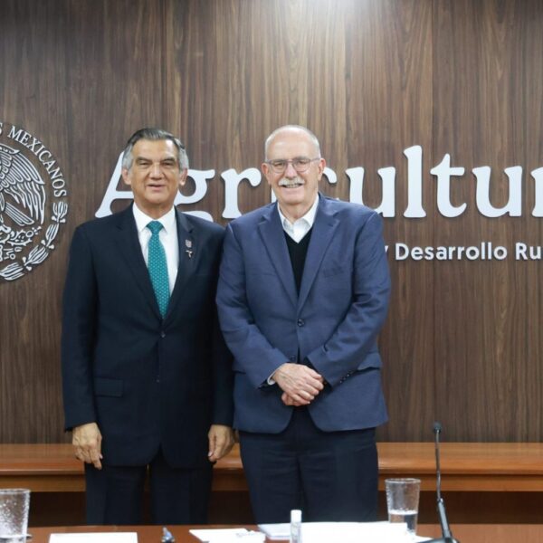 Gestiona gobernador apoyos para la agricultura y los productores de Tamaulipas