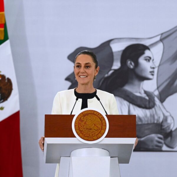 El puente ferroviario en Nuevo Laredo es un símbolo económico, dice Sheinbaum