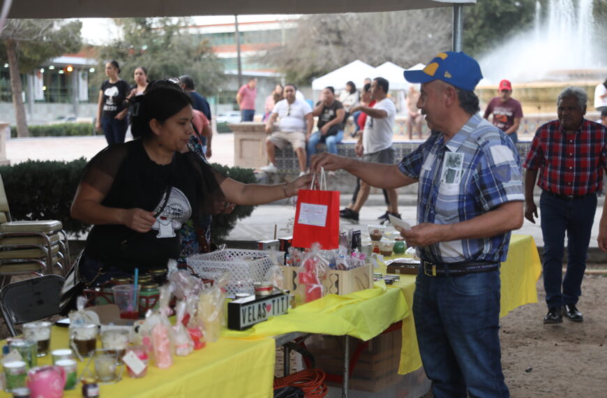La plaza Primero de Mayo se llena de vida con el Bazar Primavera