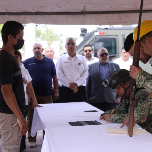 Arranca en Nuevo Laredo la campaña 2025 de canje de armas para promover la paz