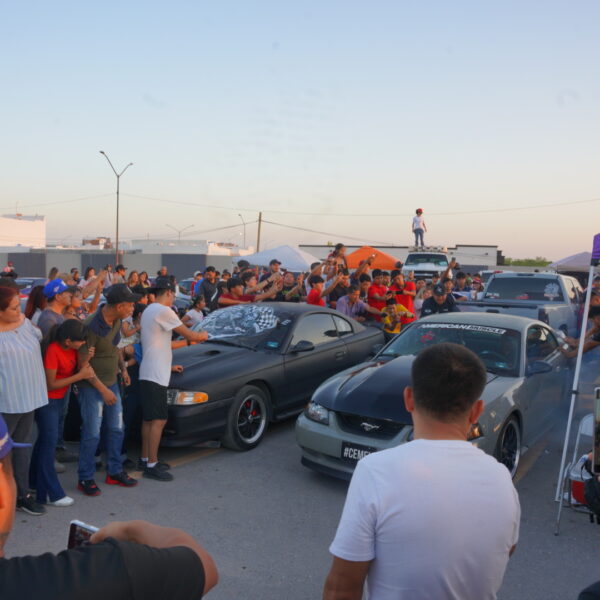 CarFest 2025: Viven miles de neolaredenses fiesta sobre…