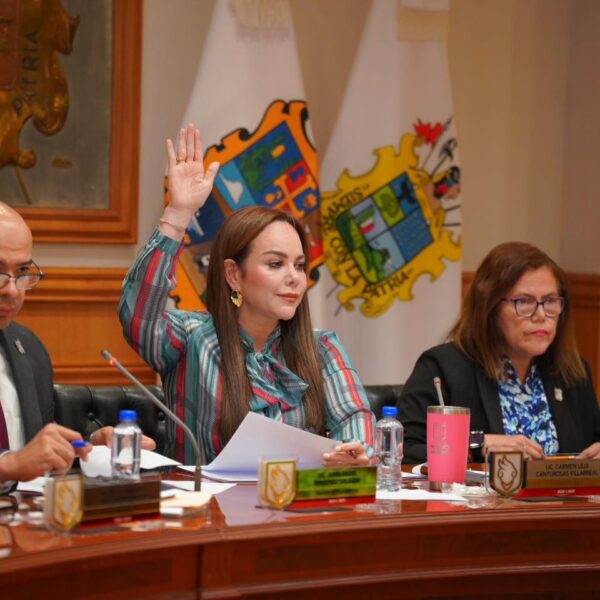 Refrenda Carmen Lilia compromiso con la educación; anuncia…