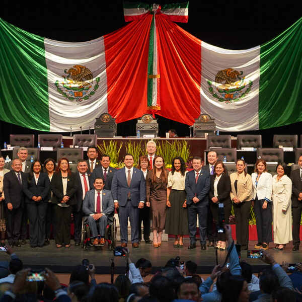 Por primera vez, congreso del estado de Tamaulipas sesiona en Nuevo Laredo