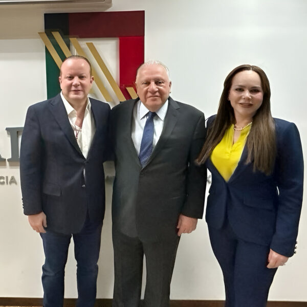 Alcaldesa se reúne con titular de Aduanas de México para fortalecer el comercio fronterizo y solucionar los conflictos en los puentes internacionales