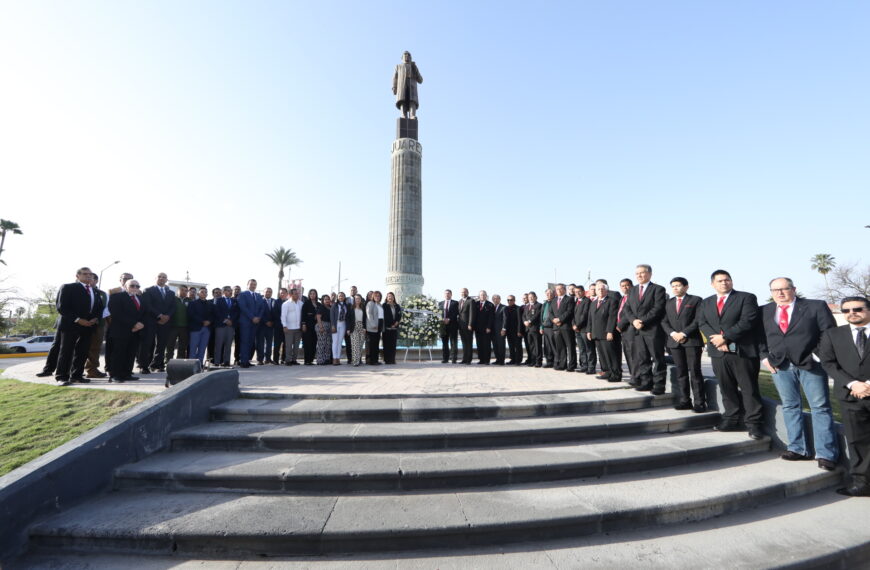 Conmemora gobierno municipal el natalicio de Benito Juárez con una emotiva ceremonia cívica